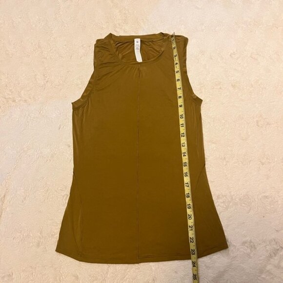 2021 Lululemon Lightweight Jersey Tank Top Size 6 - Picture 6 of 7